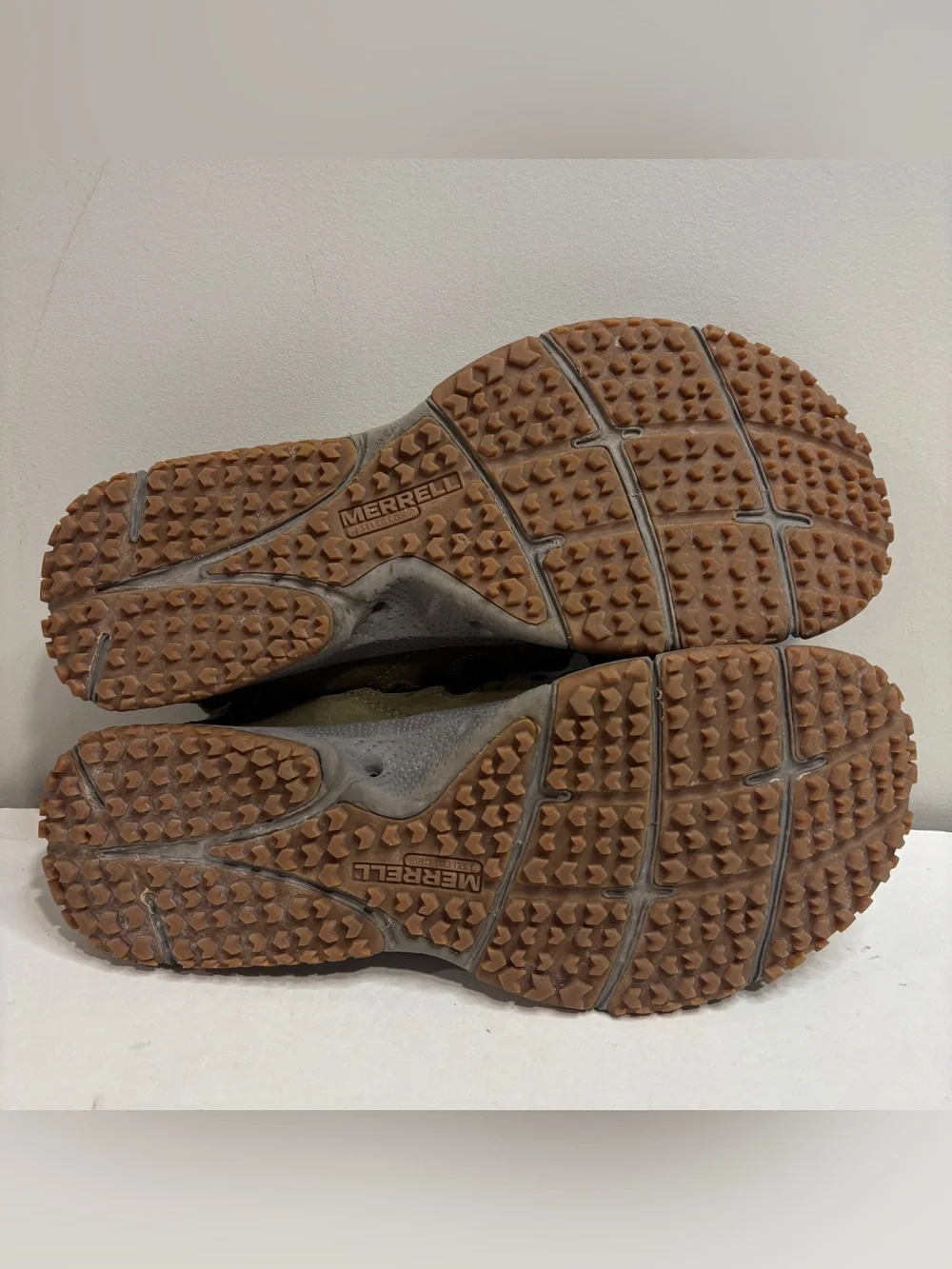 MERRELL Hydrotrekker Water Sandal Men’s 9 Seal Brown Distressed Leather Hiking